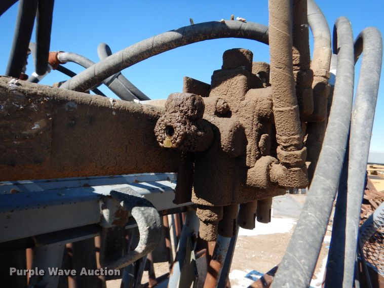 image for item GO9007 Bowman squeeze chute