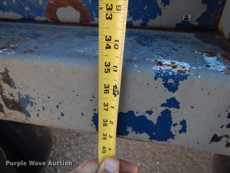 image for item GO9008 1976 end dump pup trailer