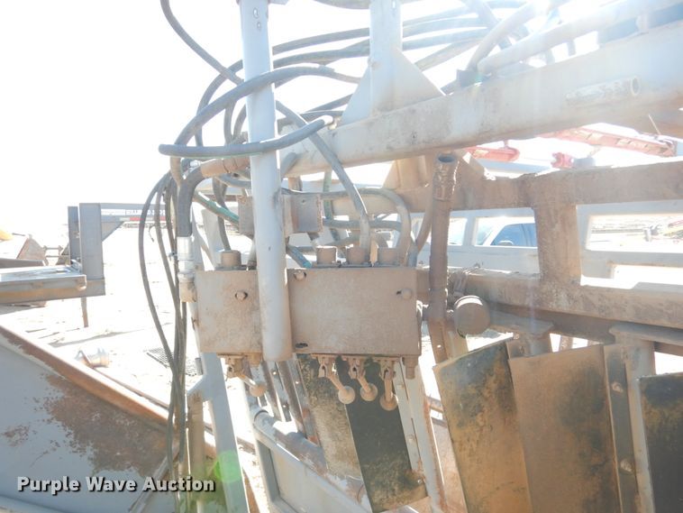 image for item GO9023 Bowman squeeze chute