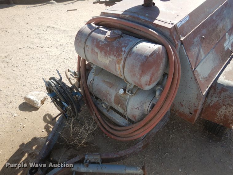 image for item GO9031 Ingersoll Rand air compressor