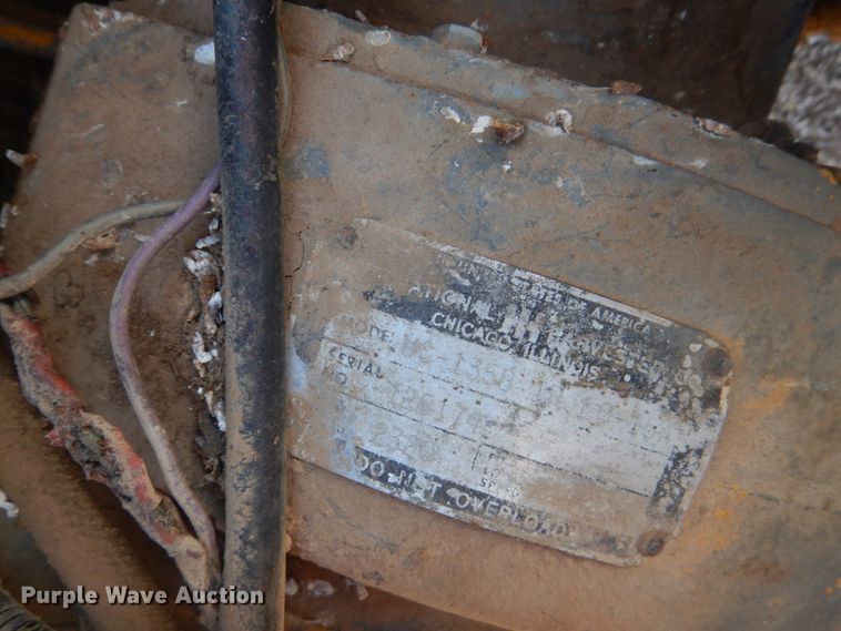 image for item GO9031 Ingersoll Rand air compressor