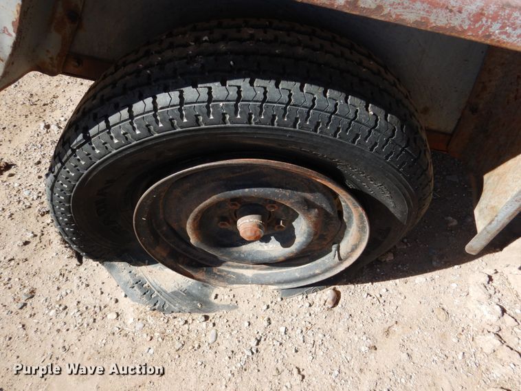 image for item GO9031 Ingersoll Rand air compressor