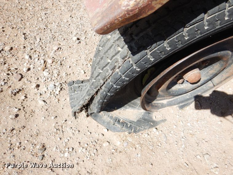 image for item GO9031 Ingersoll Rand air compressor