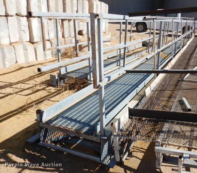 image for item GO9032 (2) catwalk sections