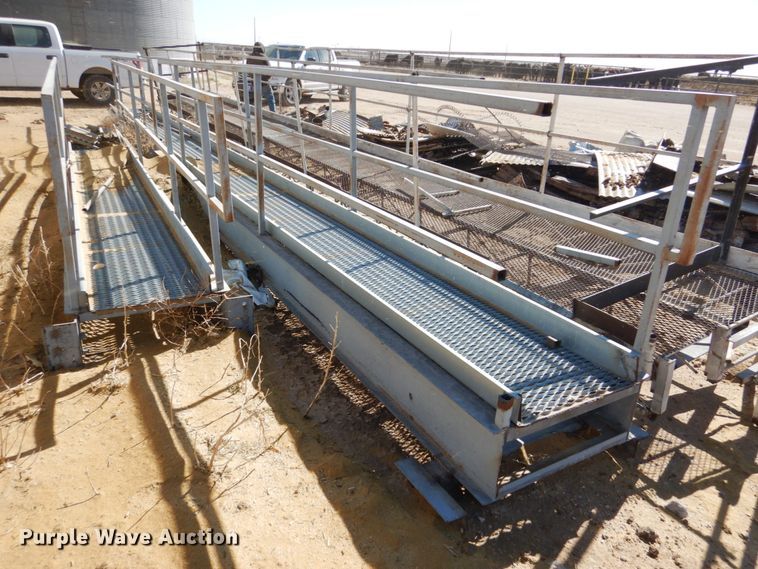 image for item GO9032 (2) catwalk sections