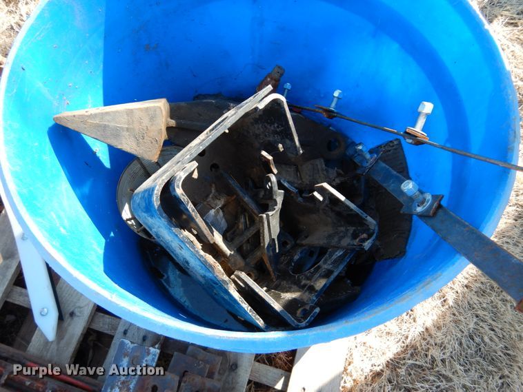 image for item GO9044 AGCO 700 rigid head