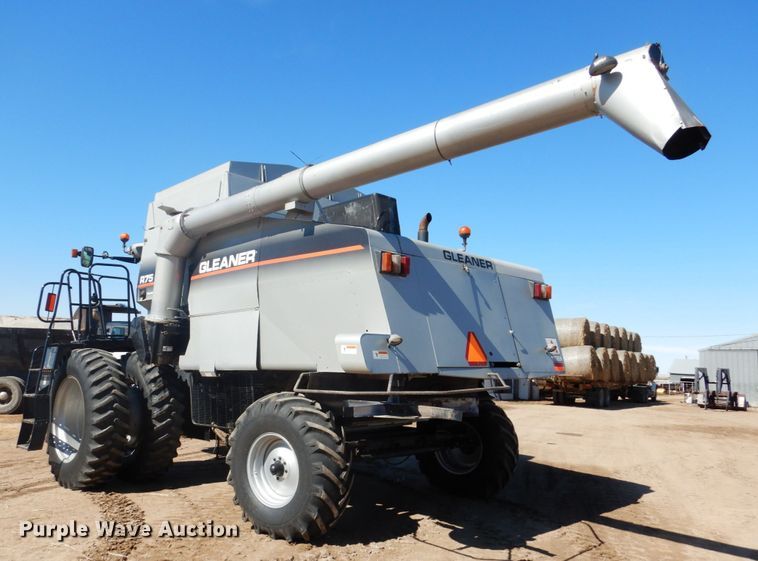 image for item GO9045 2003 Gleaner R75 RWA combine