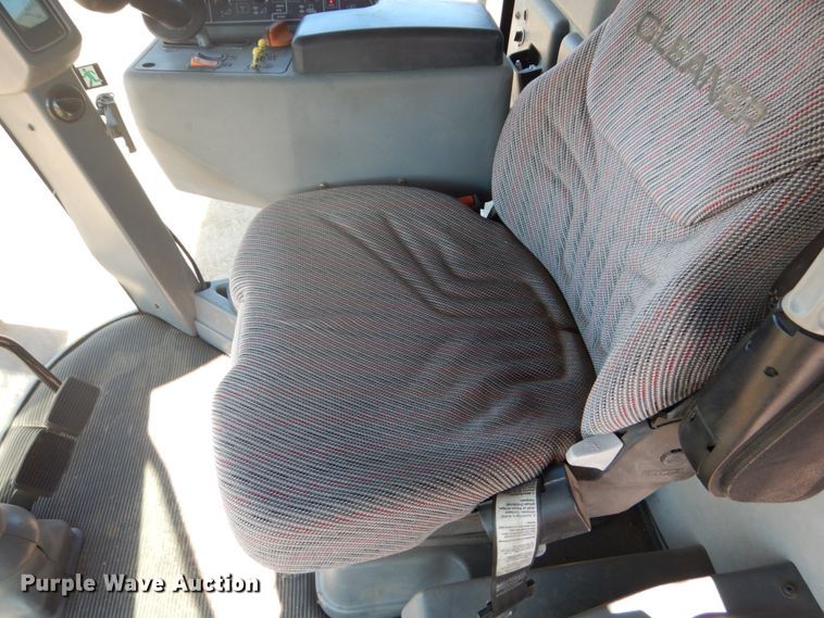 image for item GO9045 2003 Gleaner R75 RWA combine