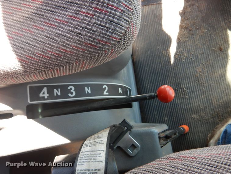 image for item GO9045 2003 Gleaner R75 RWA combine