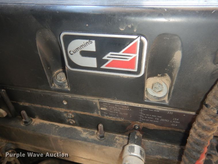 image for item GO9045 2003 Gleaner R75 RWA combine