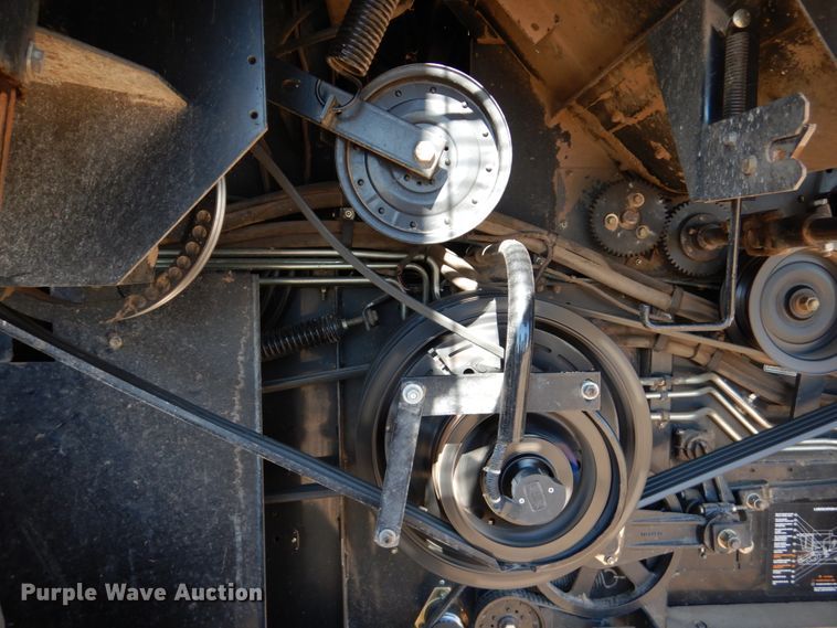 image for item GO9045 2003 Gleaner R75 RWA combine