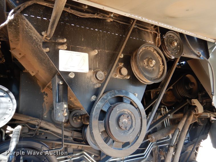 image for item GO9045 2003 Gleaner R75 RWA combine