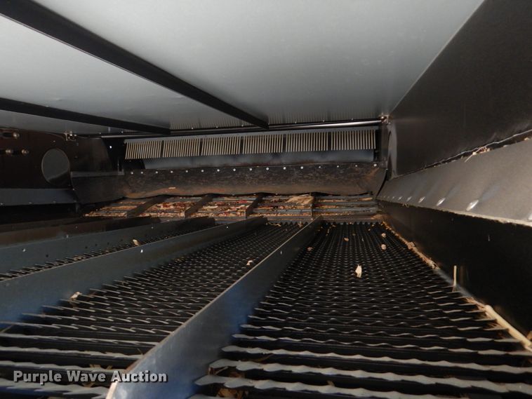 image for item GO9045 2003 Gleaner R75 RWA combine