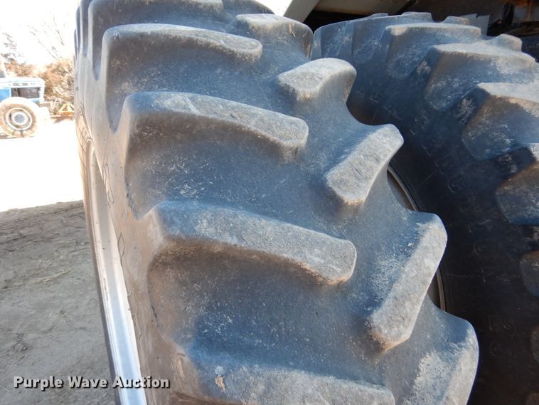 image for item GO9045 2003 Gleaner R75 RWA combine