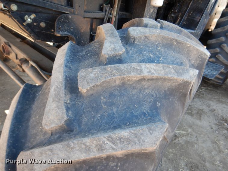 image for item GO9045 2003 Gleaner R75 RWA combine