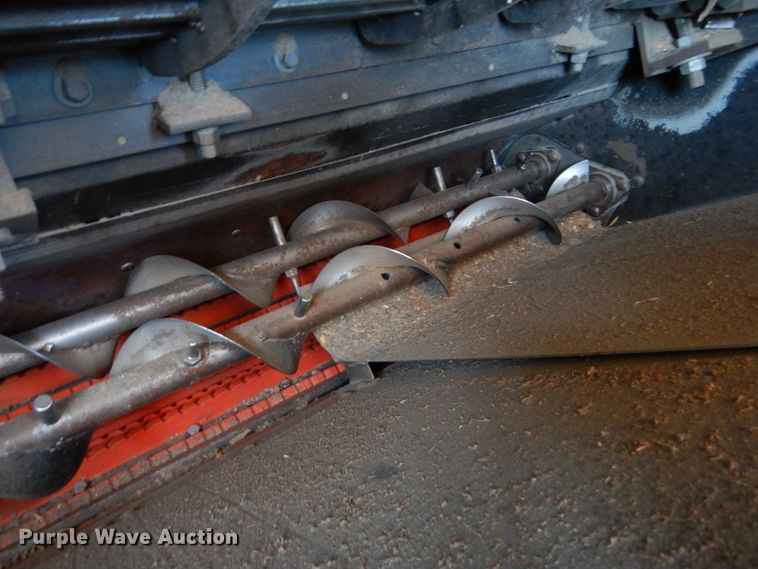 image for item GO9046 1994 Gleaner R72 combine