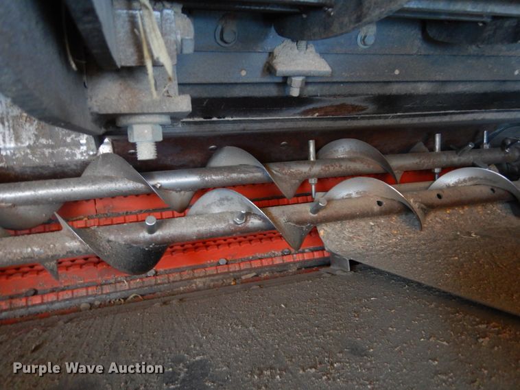 image for item GO9046 1994 Gleaner R72 combine