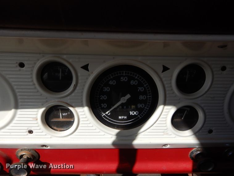 image for item GT9722 1972 Ford F605 grain truck