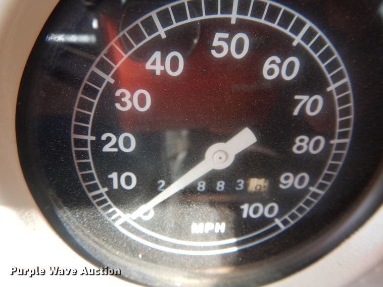 image for item GT9722 1972 Ford F605 grain truck