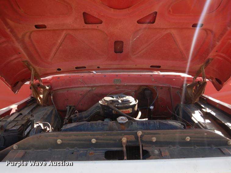 image for item GT9722 1972 Ford F605 grain truck