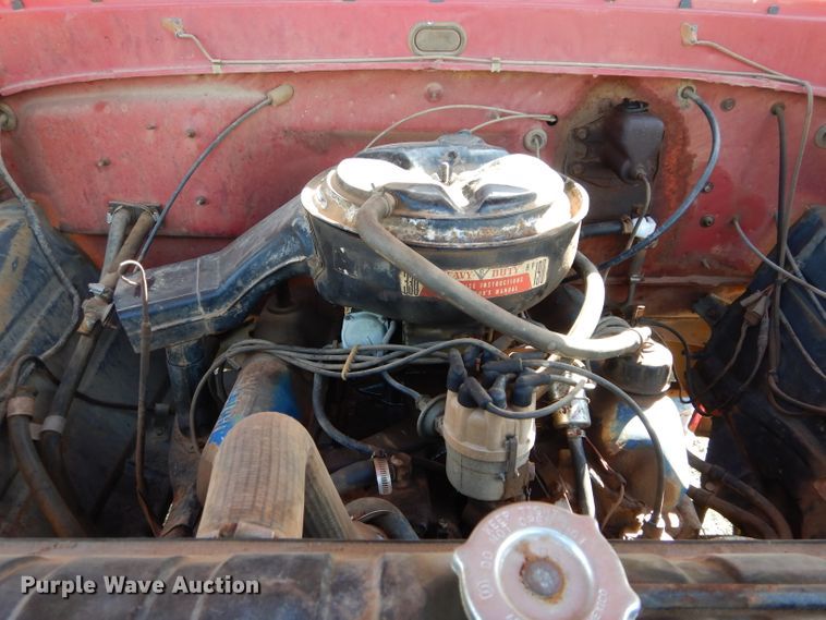 image for item GT9722 1972 Ford F605 grain truck