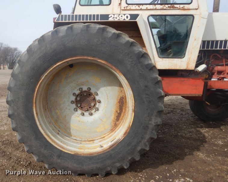 image for item GW9491 Case 2590 tractor