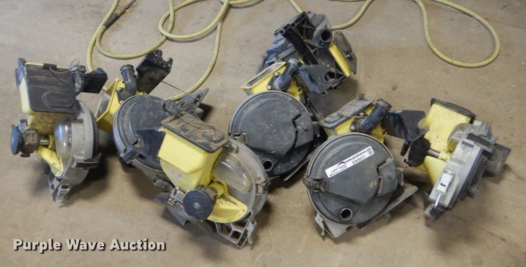 image for item GW9531 (11) John Deere VAC planter meters