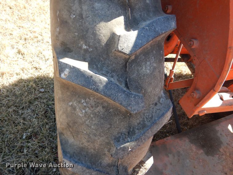 image for item GW9551 Allis Chalmers B tractor