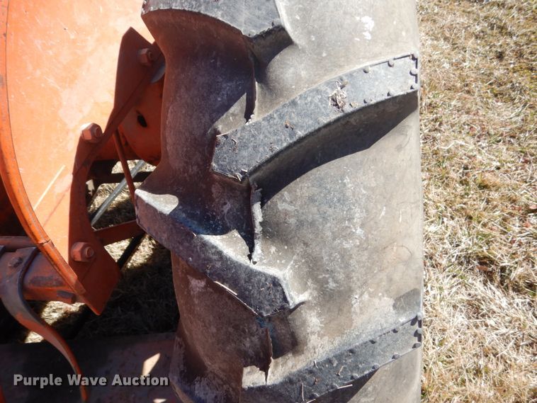 image for item GW9551 Allis Chalmers B tractor