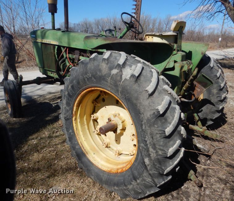 image for item GW9554 John Deere 4020 tractor