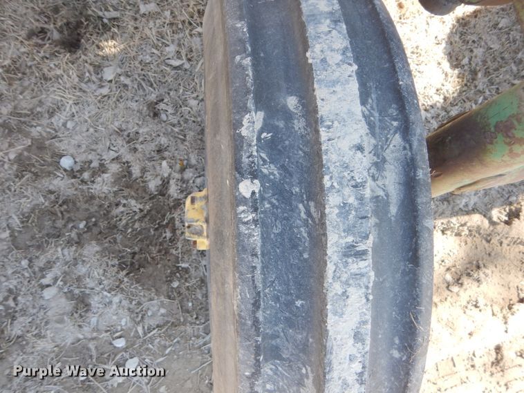 image for item GW9554 John Deere 4020 tractor