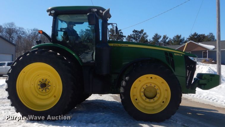 image for item GW9561 2013 John Deere 8310R MFWD tractor