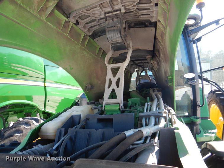 image for item GW9561 2013 John Deere 8310R MFWD tractor