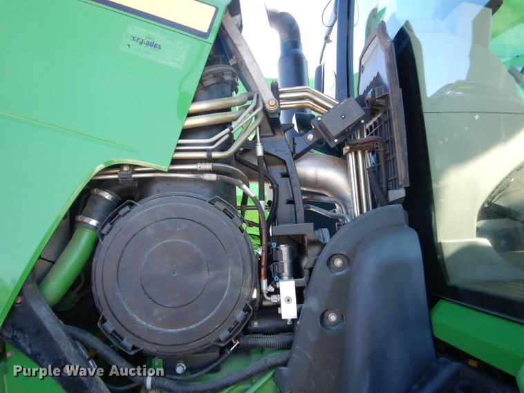 image for item GW9561 2013 John Deere 8310R MFWD tractor