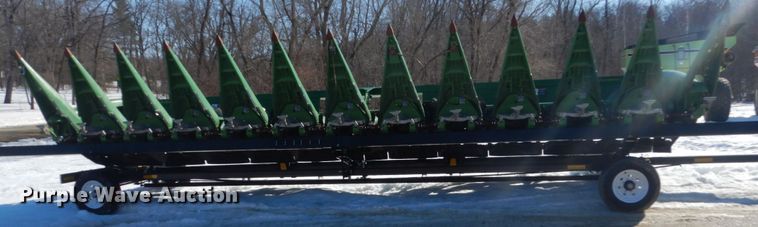 image for item GW9563 2012 John Deere 612C StalkMaster corn head