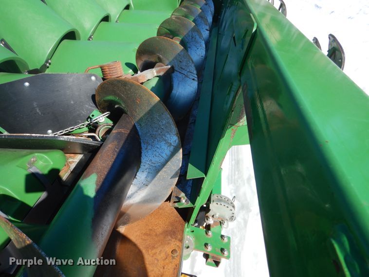 image for item GW9563 2012 John Deere 612C StalkMaster corn head