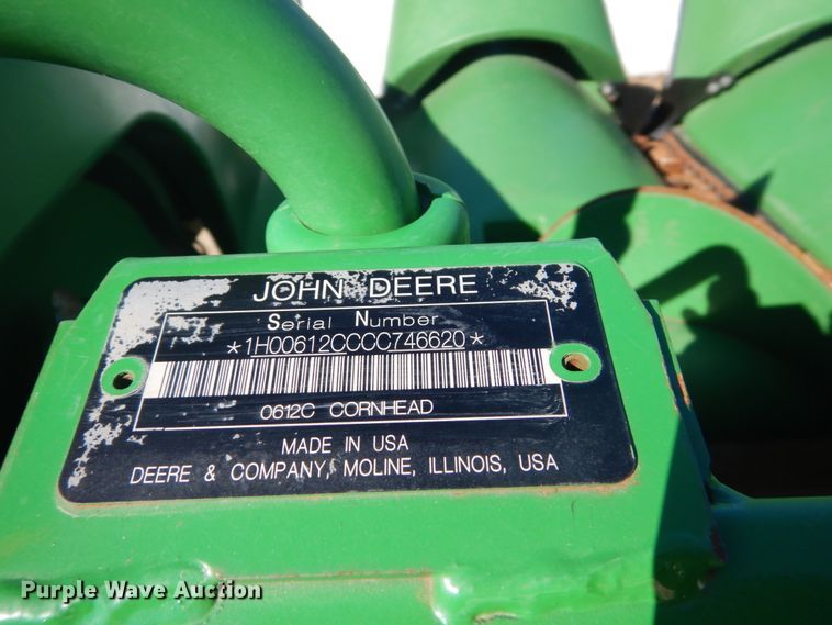 image for item GW9563 2012 John Deere 612C StalkMaster corn head
