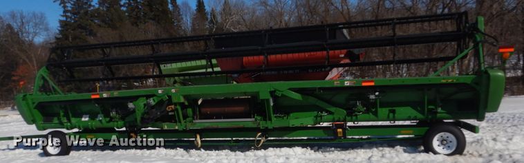 image for item GW9564 2010 John Deere 635FD HydraFlex flex head