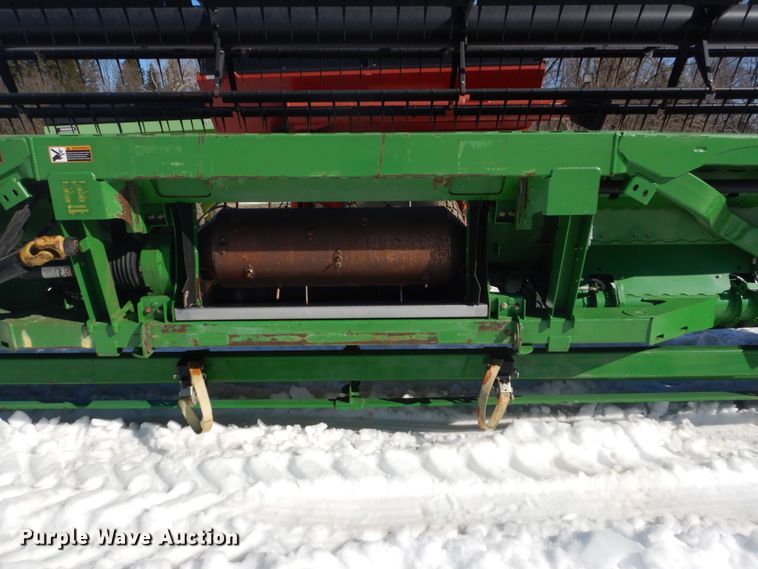 image for item GW9564 2010 John Deere 635FD HydraFlex flex head
