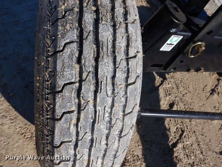 image for item GW9565 Unverferth AWS-36 header trailer