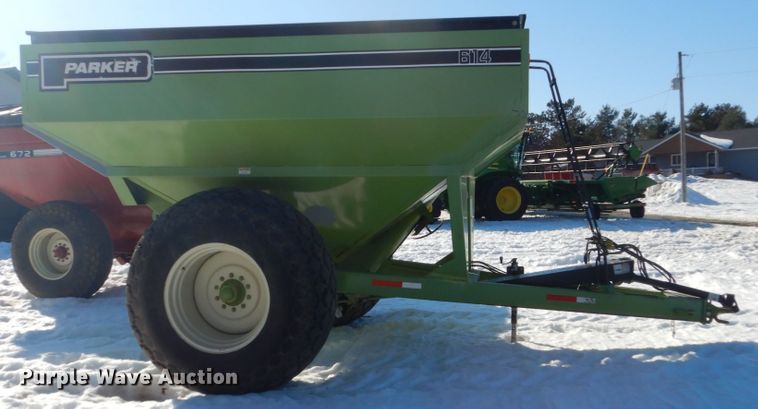 image for item GW9568 Parker 614 grain cart