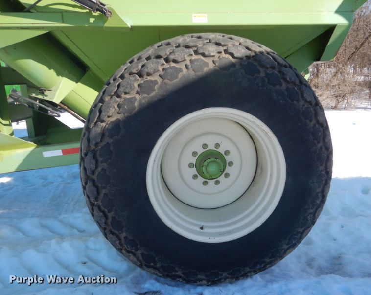 image for item GW9568 Parker 614 grain cart