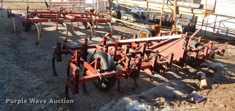 image for item GW9593 (2) chisels