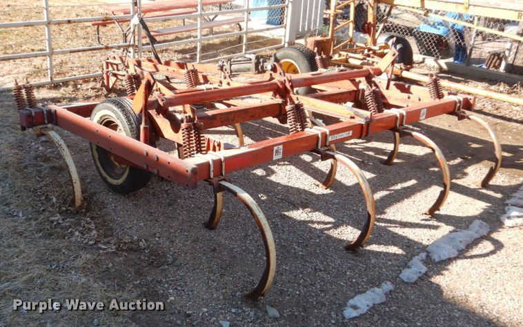 image for item GW9593 (2) chisels