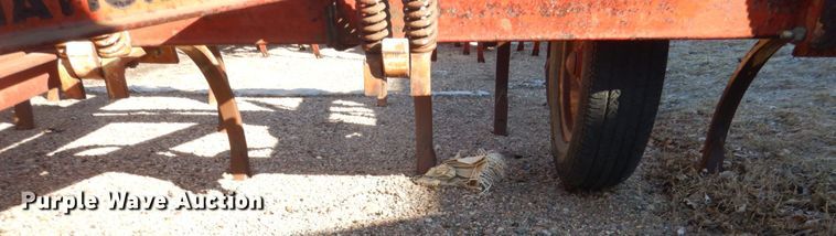 image for item GW9593 (2) chisels