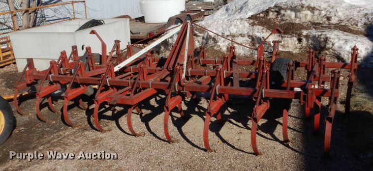 image for item GW9593 (2) chisels