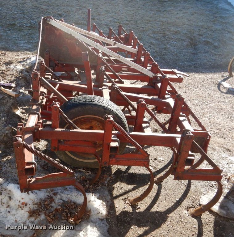 image for item GW9593 (2) chisels