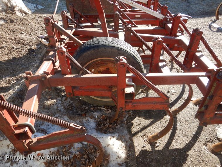 image for item GW9593 (2) chisels