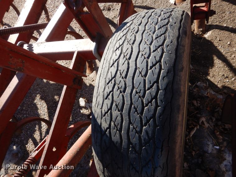 image for item GW9593 (2) chisels