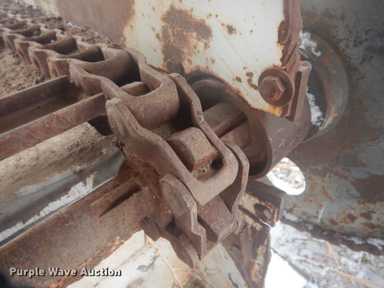 image for item GX9847 Mohrlang feed metering box